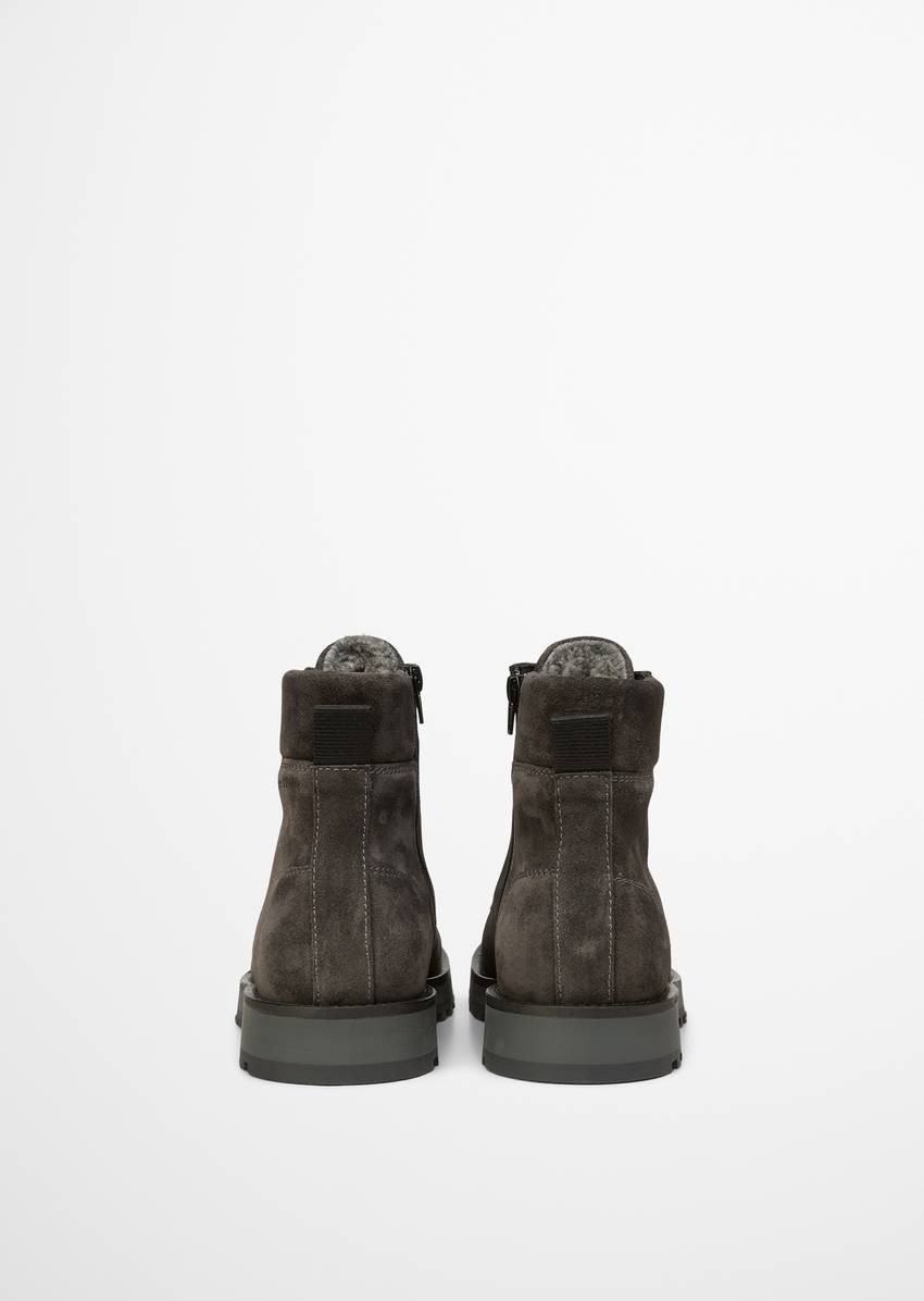 Lace-up boots model Jack with inside zipper