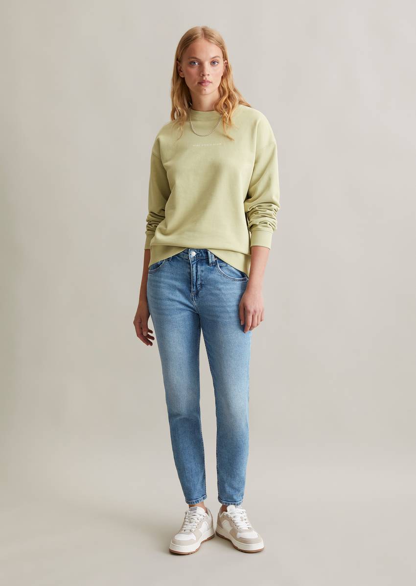 Oversize sweatshirt made from soft French terry