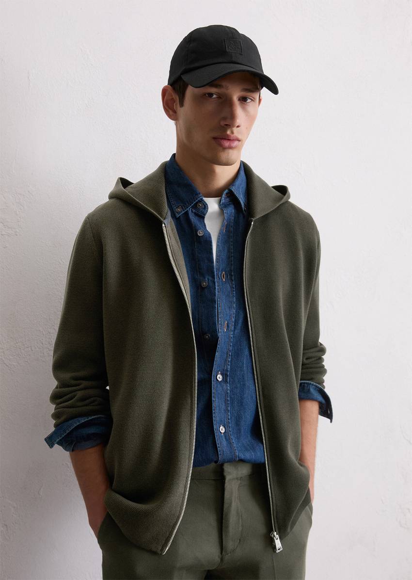 DfC hooded cardigan made from pure organic cotton