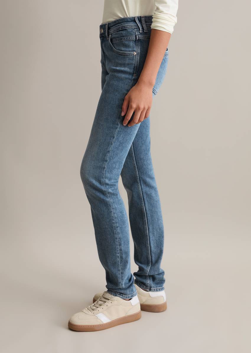 Jeans model Alva slim made from an organic cotton-lyocell mix