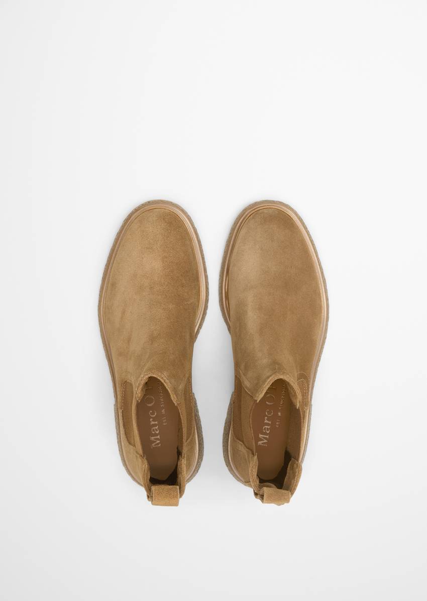 Chelsea boot made from soft suede