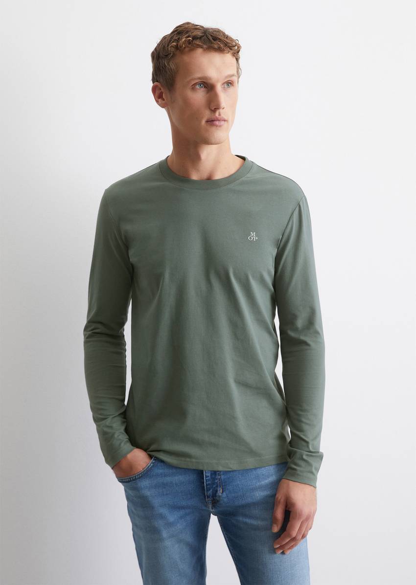 Longsleeve shaped made of pure organic cotton