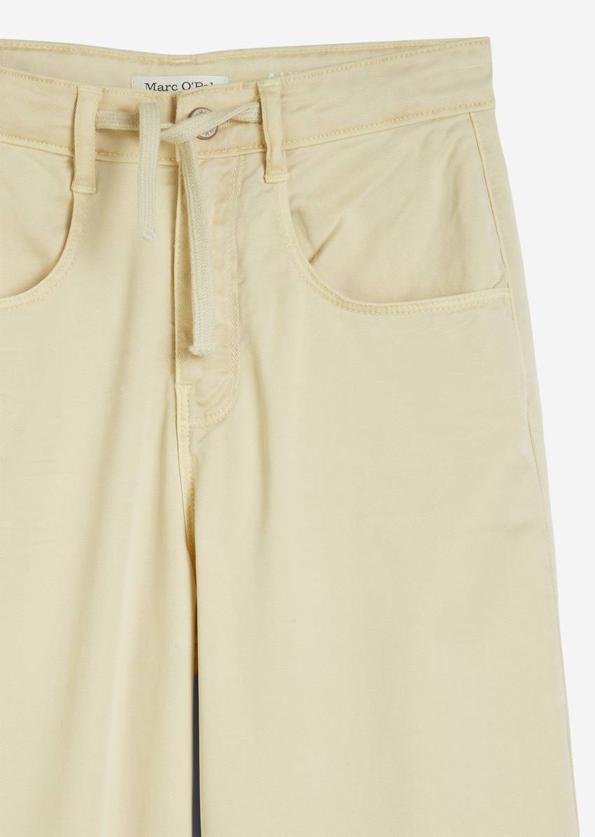 TEENS-GIRLS Jeans made from soft organic cotton denim