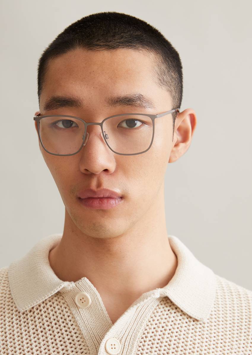 Men's glasses Made of lightweight metal