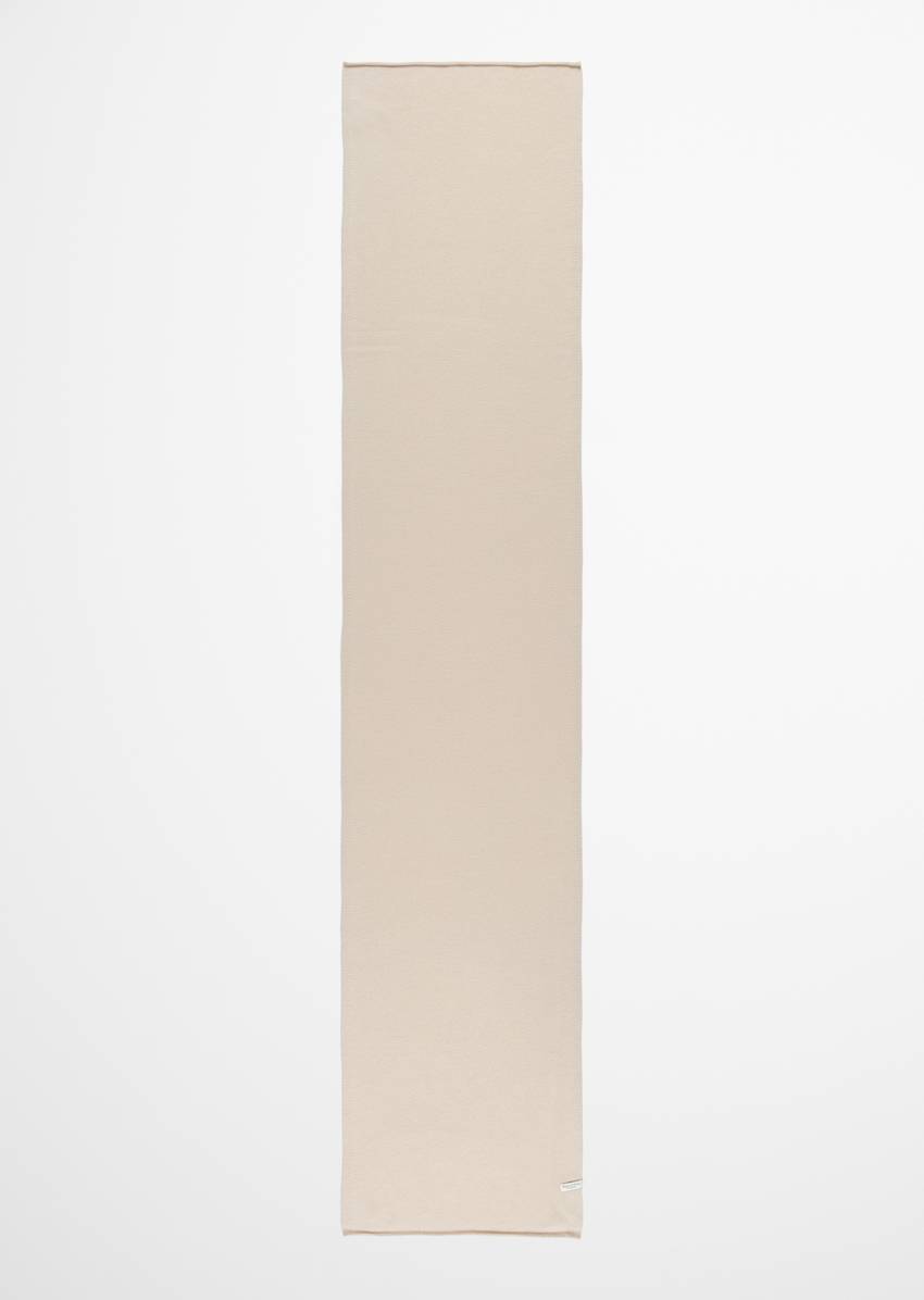 Scarf made from a virgin wool-cashmere wool blend
