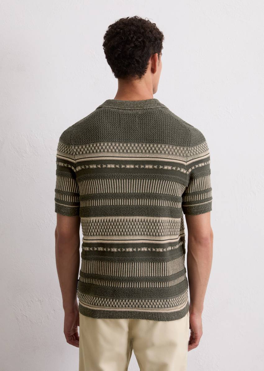 Short sleeve sweater with texture mix