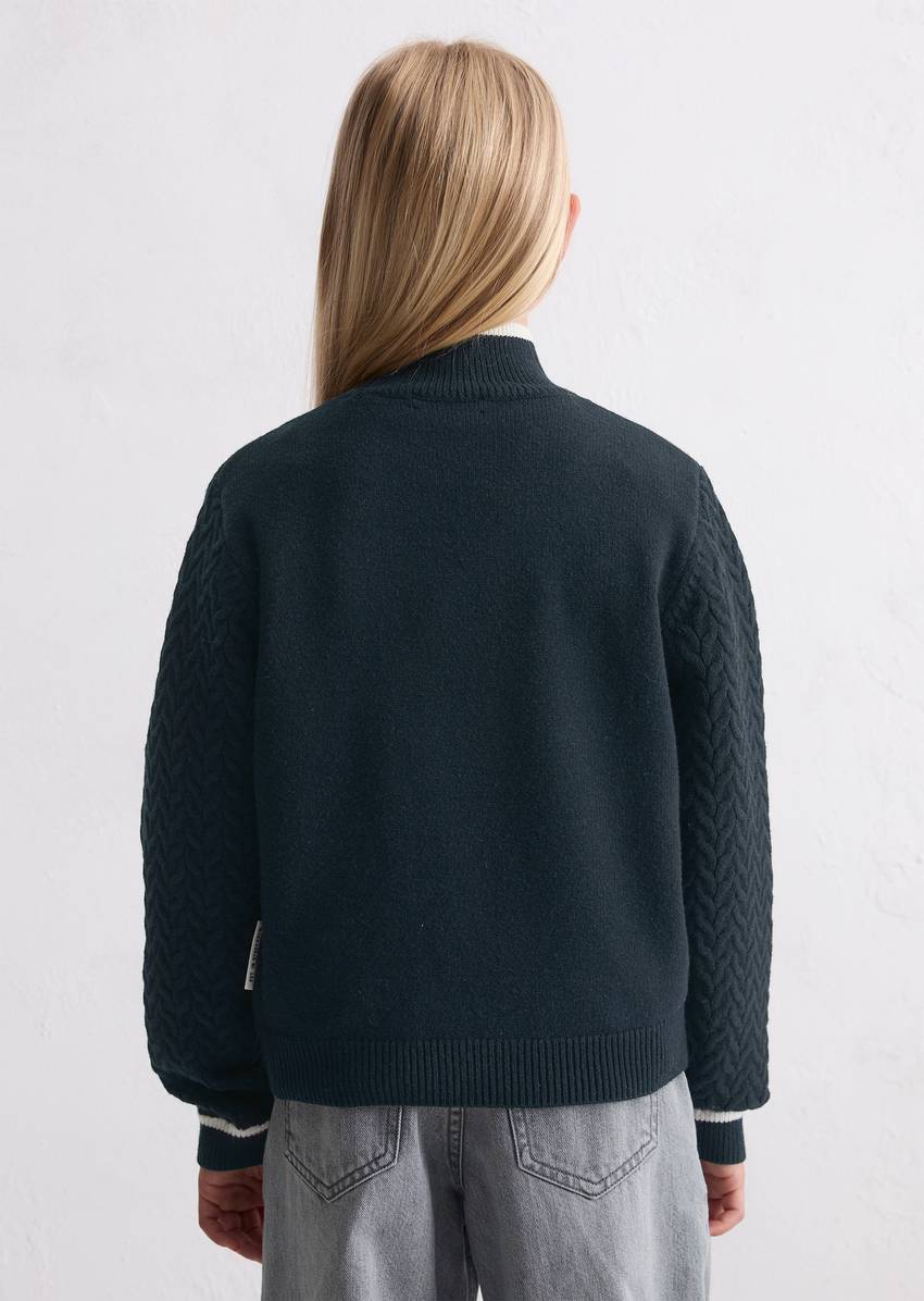 TEENS-GIRLS sweater with braided pattern sleeves