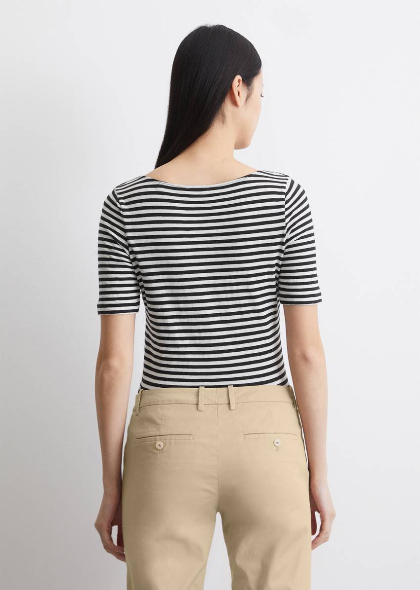 Striped T-shirt in a slim fit Made of organic cotton jersey