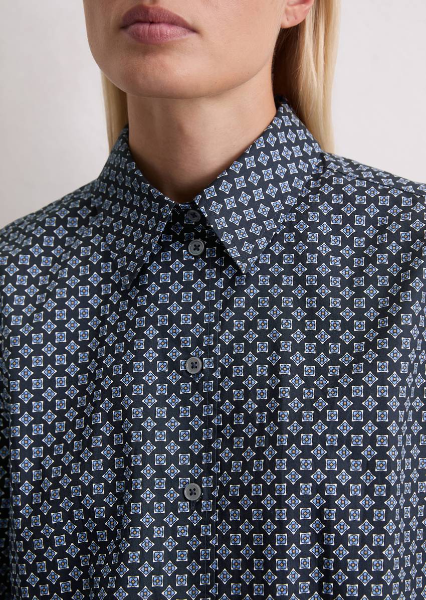 A-shape blouse made from papertouch poplin
