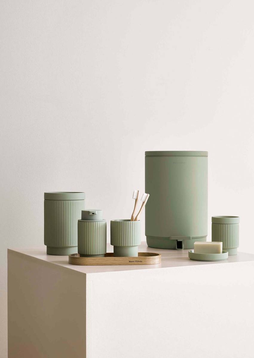 Pedal bin model The Curve with soft touch surface