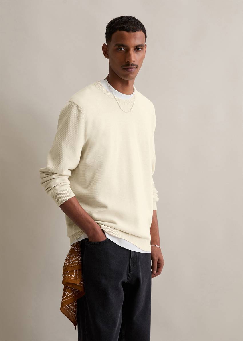 Garment dye sweater regular made from pure organic cotton