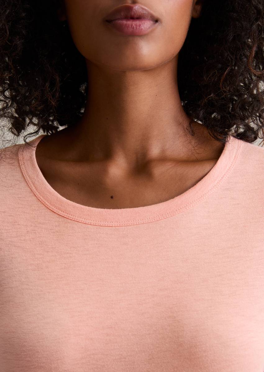 DfC longsleeve slim made from particularly soft slub jersey