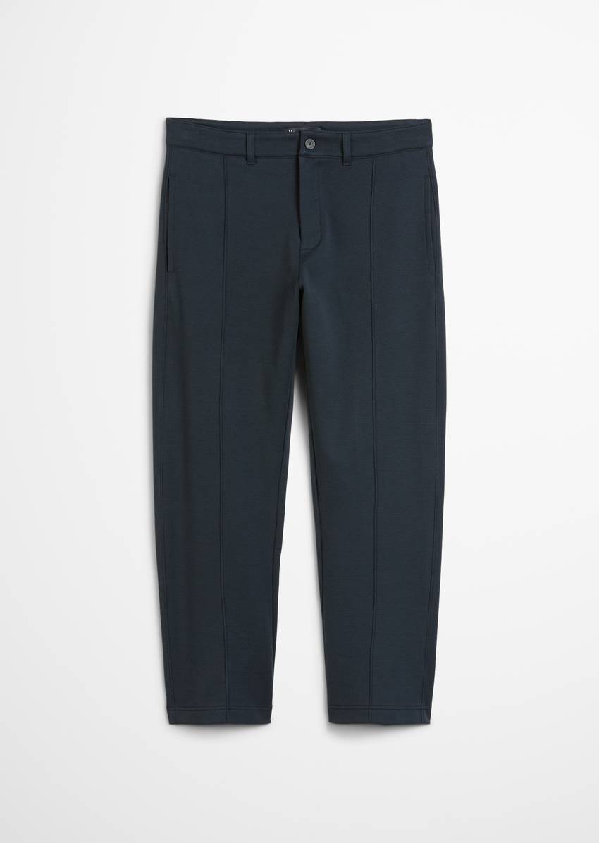 Relaxed jersey pants made from an organic cotton blend