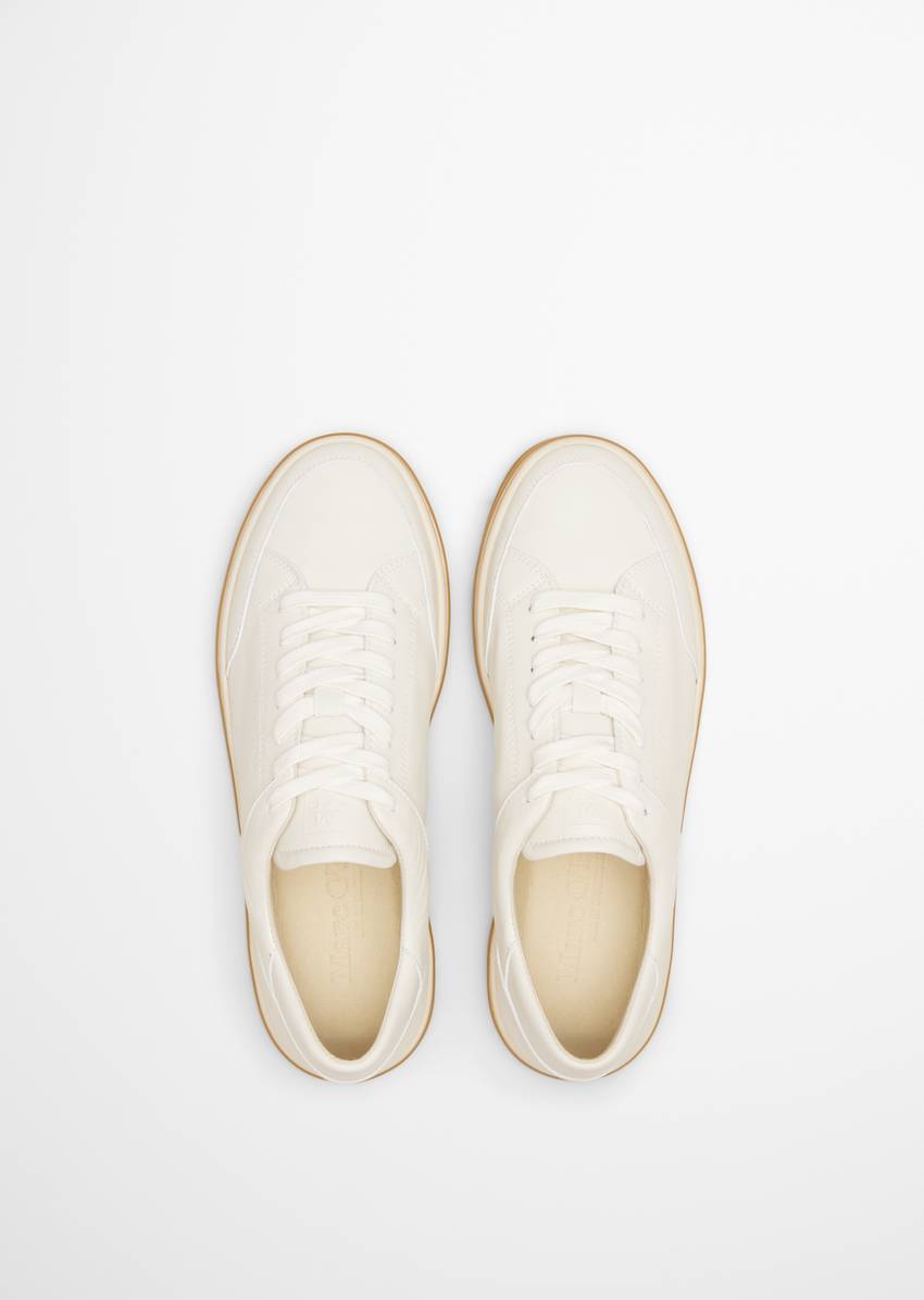 Sneaker made from fine cowhide