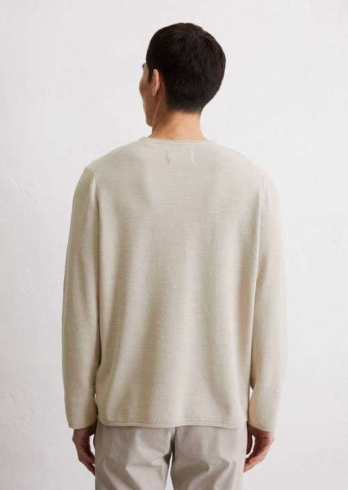 Sweater regular with a fine piqué structure