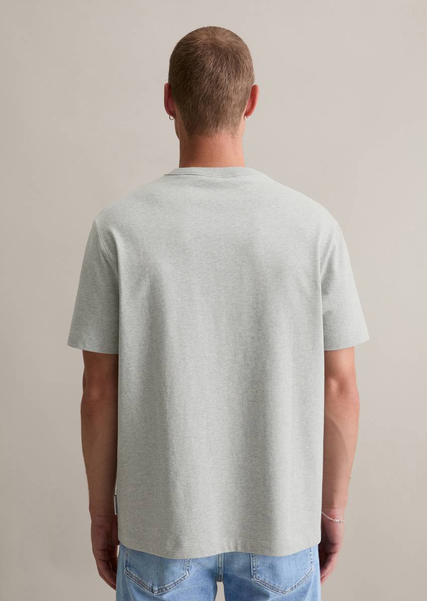 Relaxed T-shirt made from medium-weight organic cotton jersey