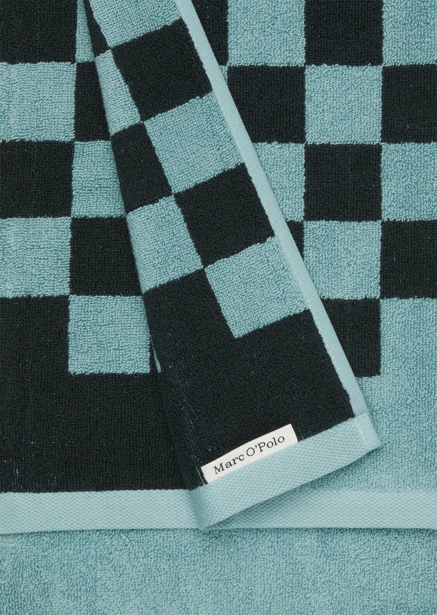 Guest towel Model Checker with jacquard check pattern