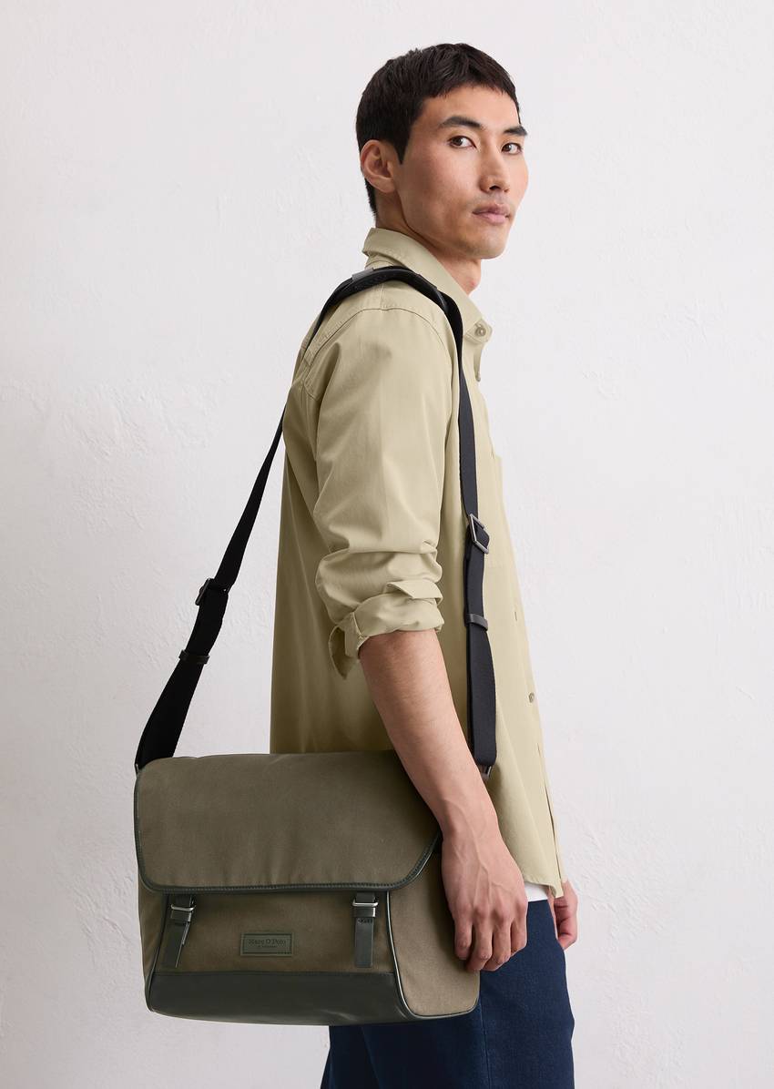 Business bag medium made from waxed organic canvas quality