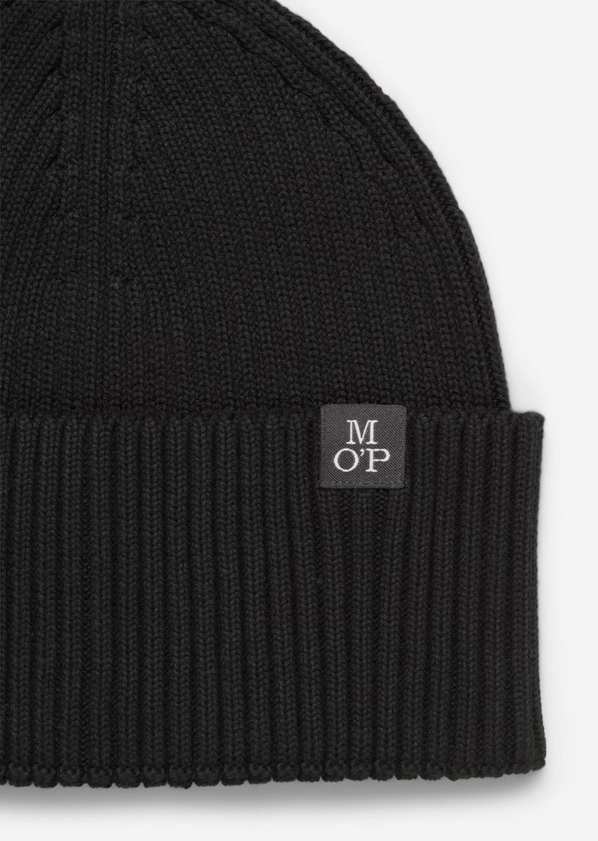 DfC cap & scarf set made from pure organic cotton