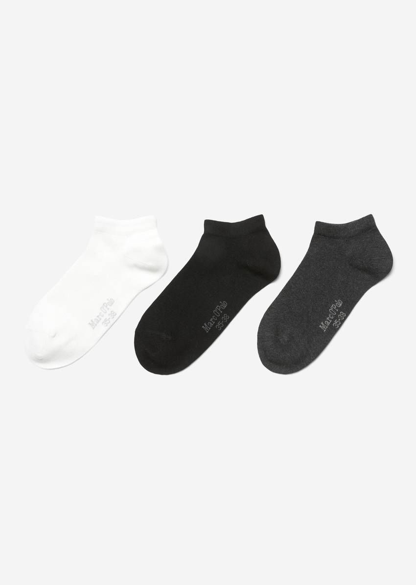Trainer socks in a triple pack