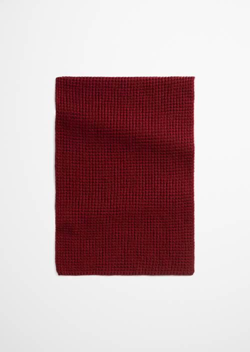 Scarf made from a soft cotton/virgin wool blend