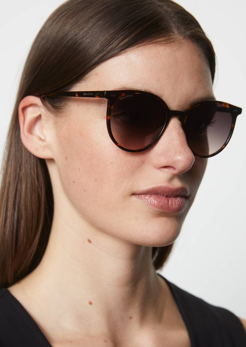 Unisex sunglasses with acetate frame