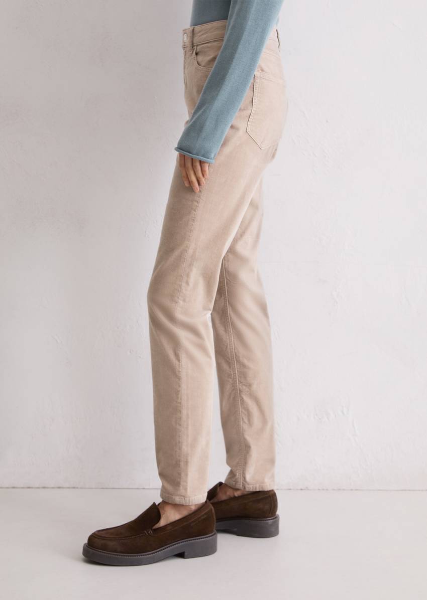 Velvet pants model Alkea slim made from an organic cotton stretch blend