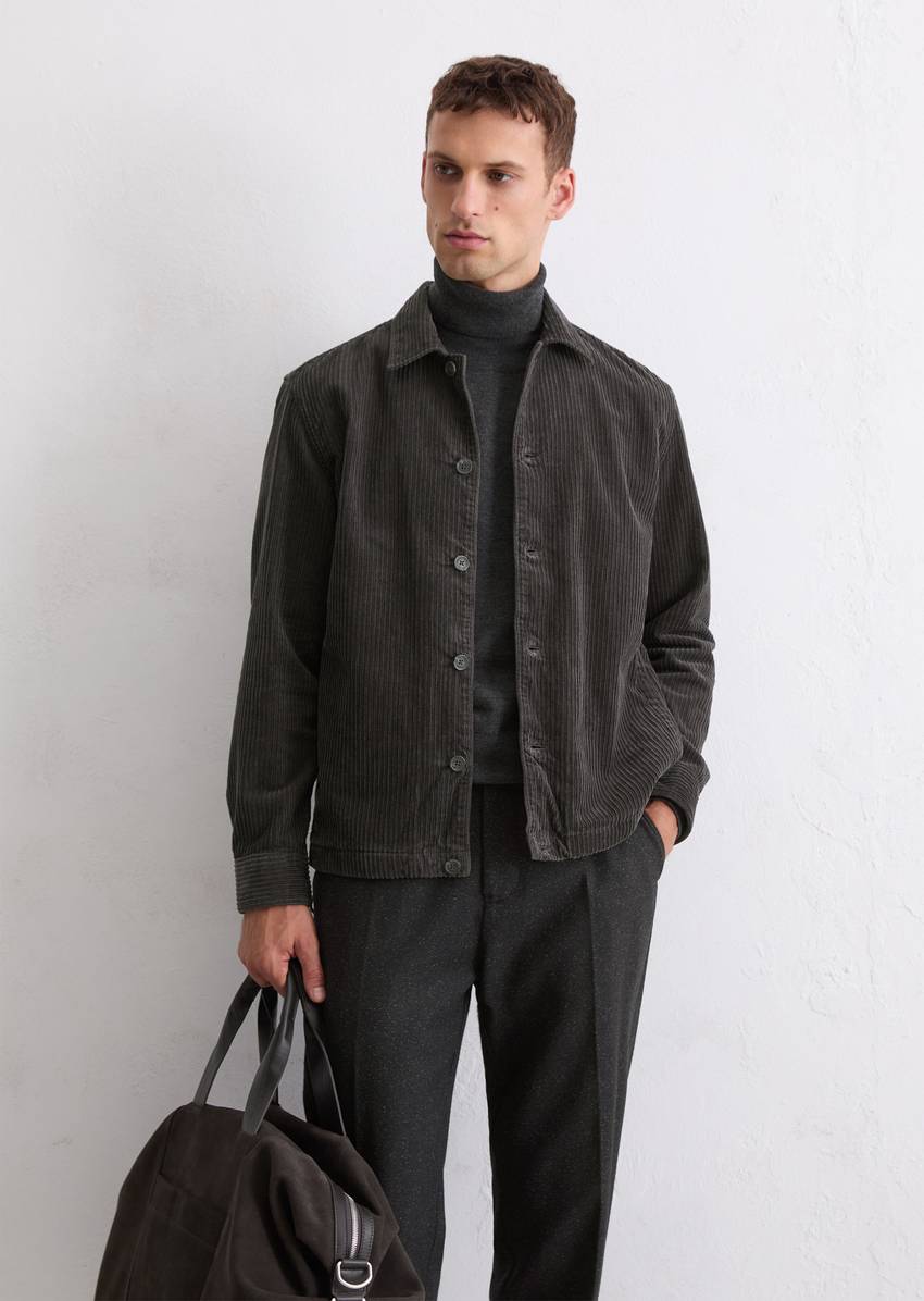 Corduroy overshirt with wide ribbed structure