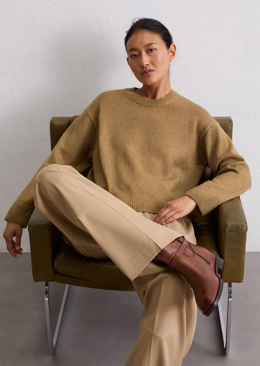 Loose knit sweater made from a soft virgin wool blend