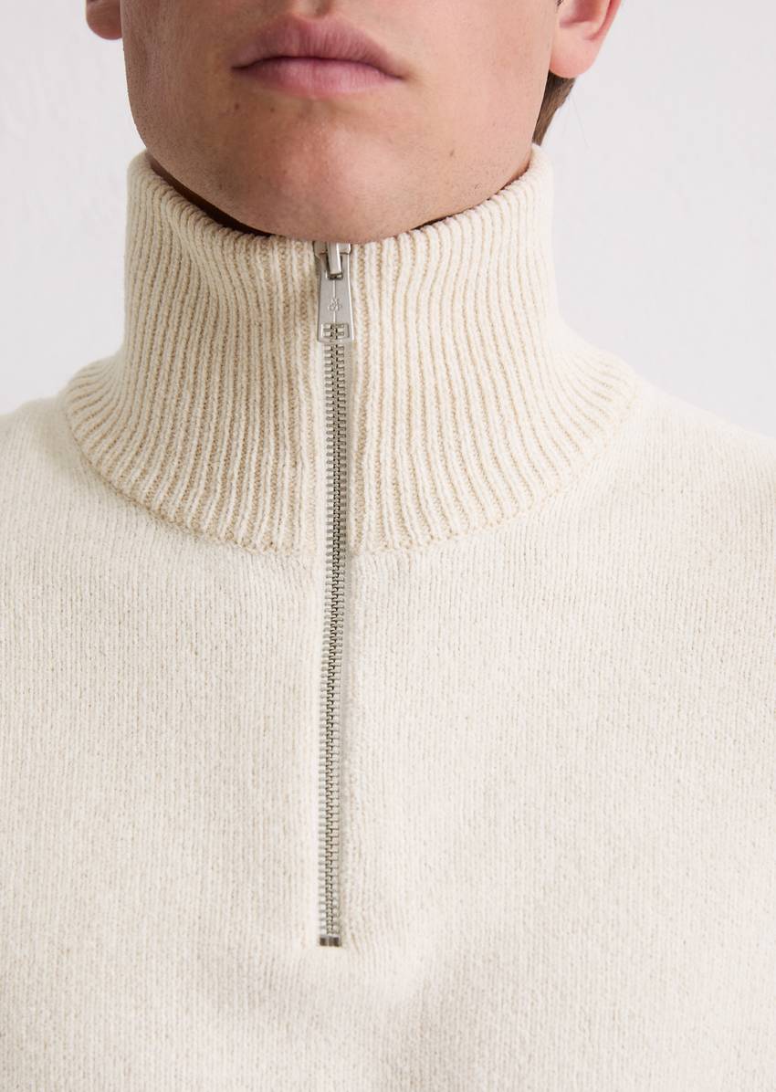 Troyer regular made from fine chenille