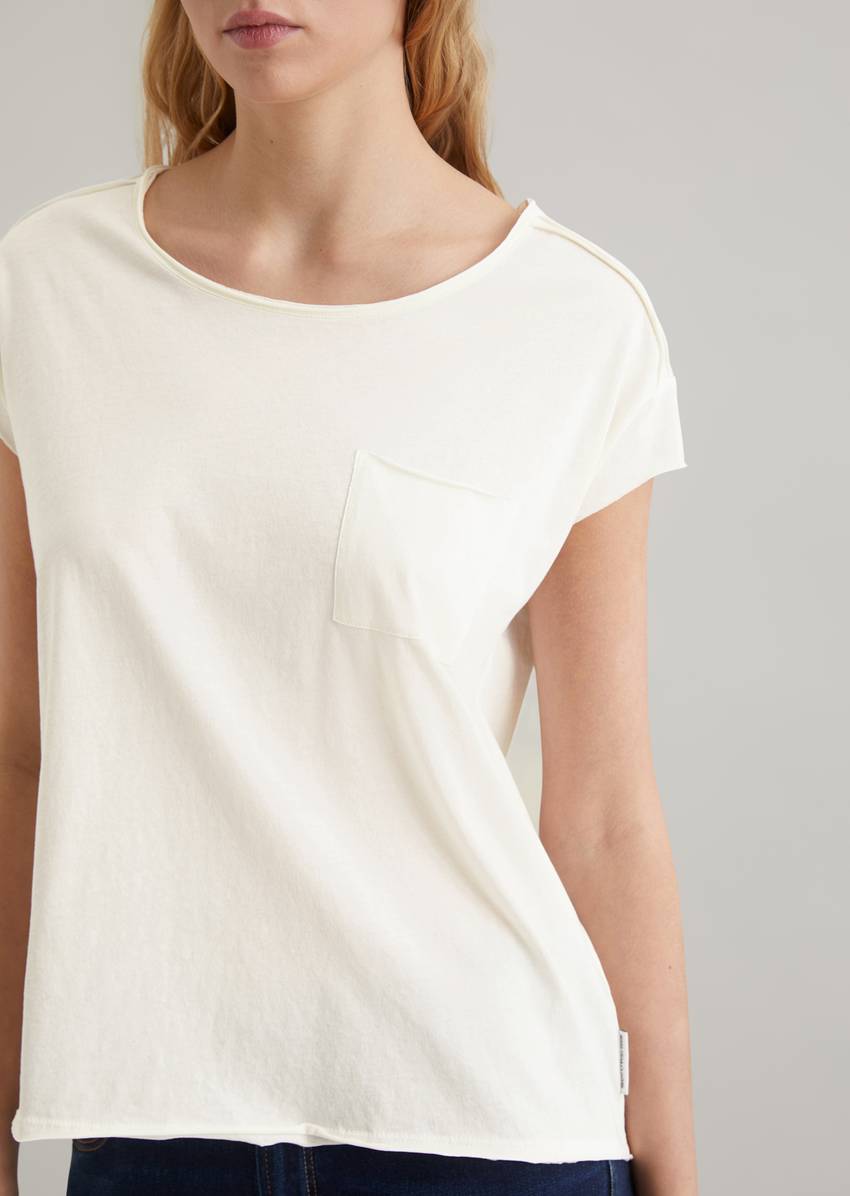 Relaxed T-shirt made of organic cotton