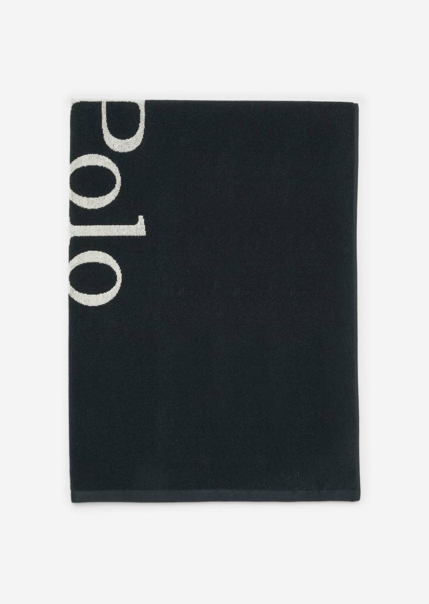 Statement bath towel made from pure organic cotton