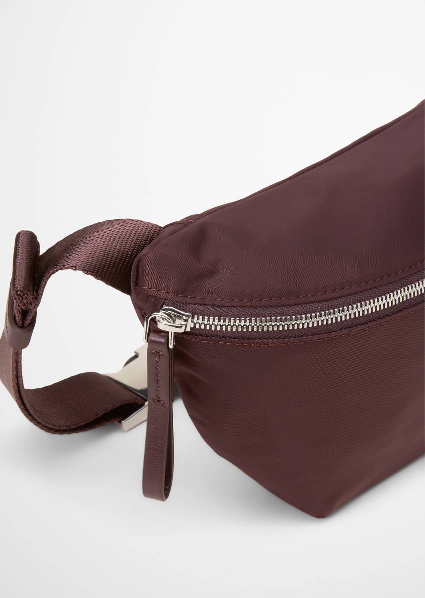 Fanny pack Made from water-repellent material