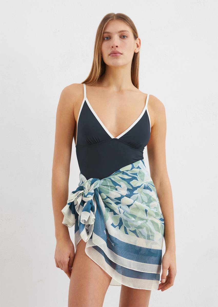 Pareo made from recycled quality