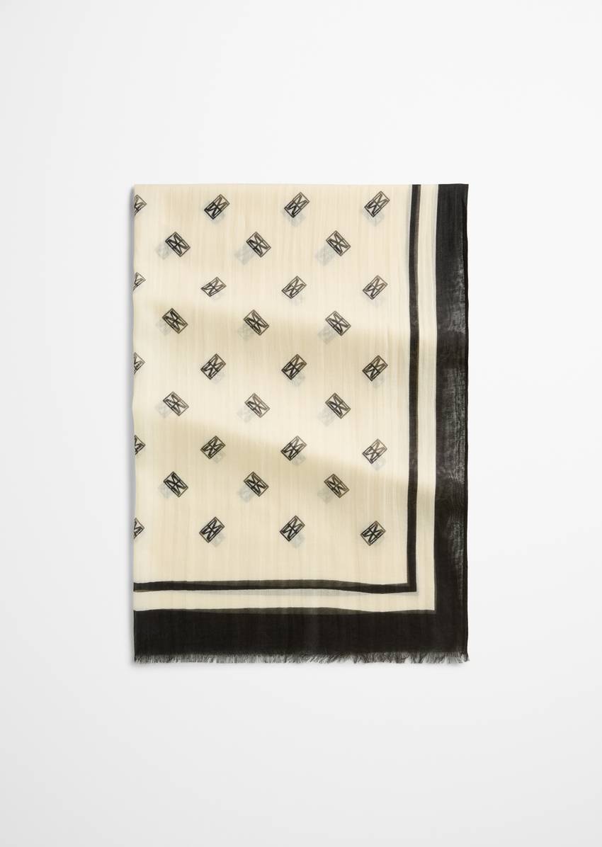 Scarf with all-over print with TENCEL™ Lyocell