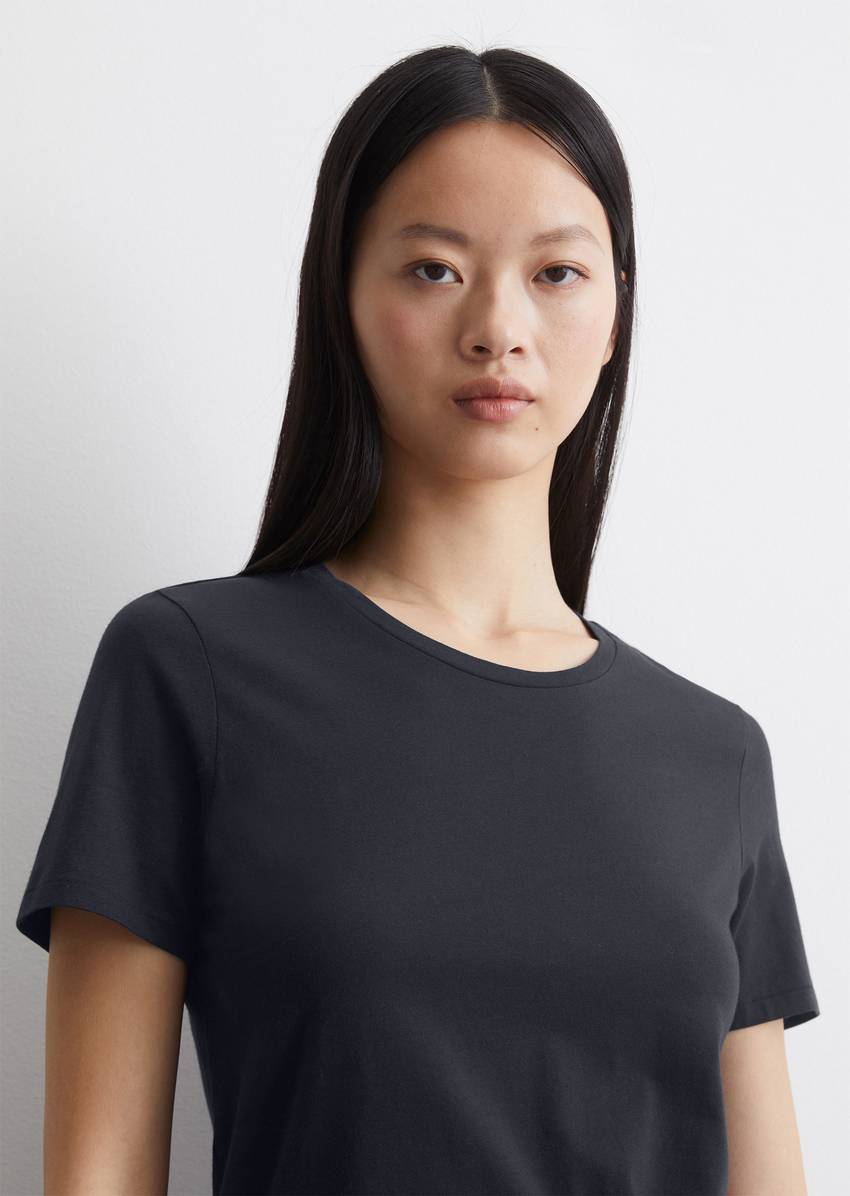 Round neck T-shirt, regular fit made from organic cotton singe jersey