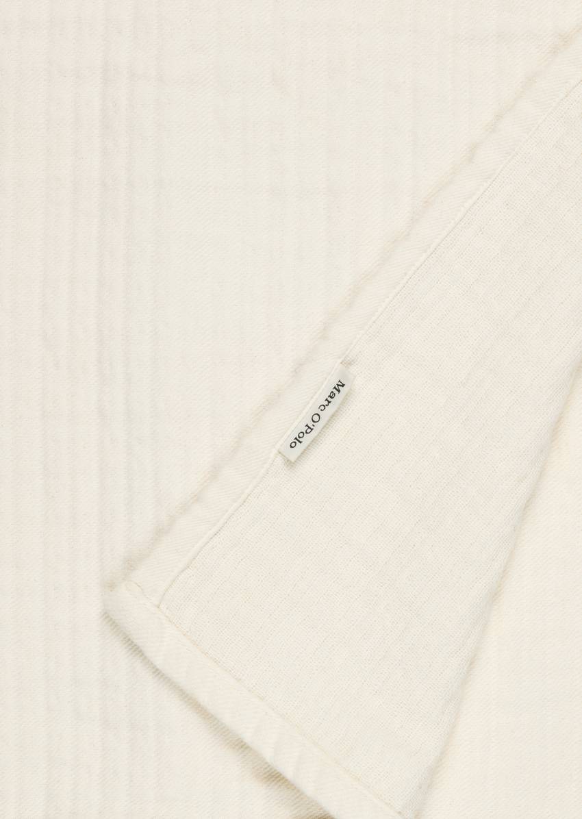 Plaid model Viggo made from a two-ply cotton blend