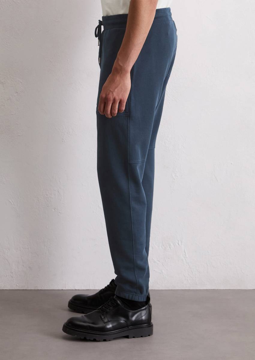 Regular sweatpants made from recycled cotton