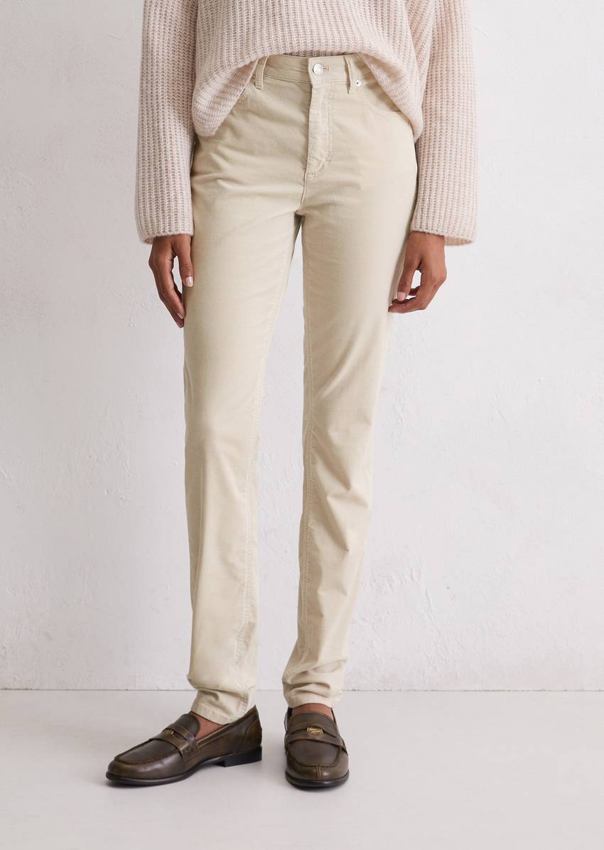 Velvet pants model Alkea slim made from an organic cotton stretch blend