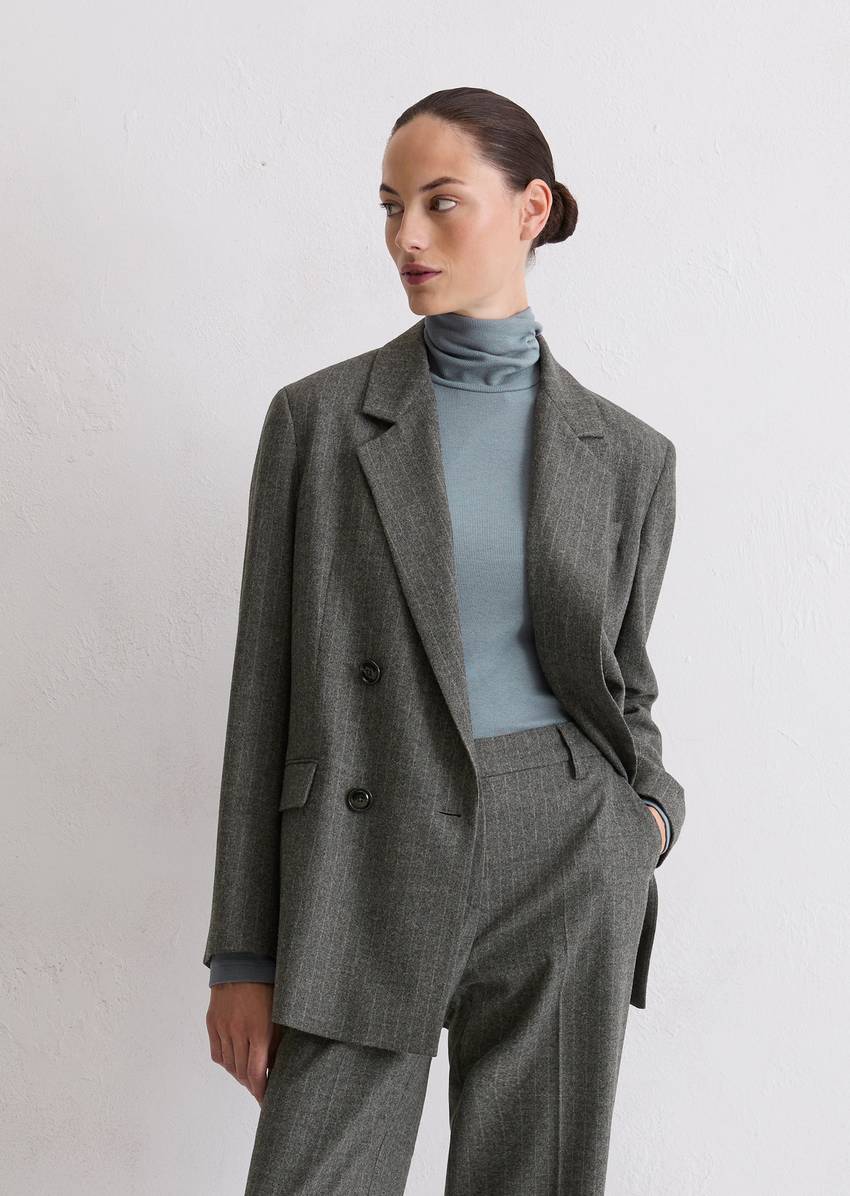 Straight pinstripe blazer made from wool-viscose blend stretch