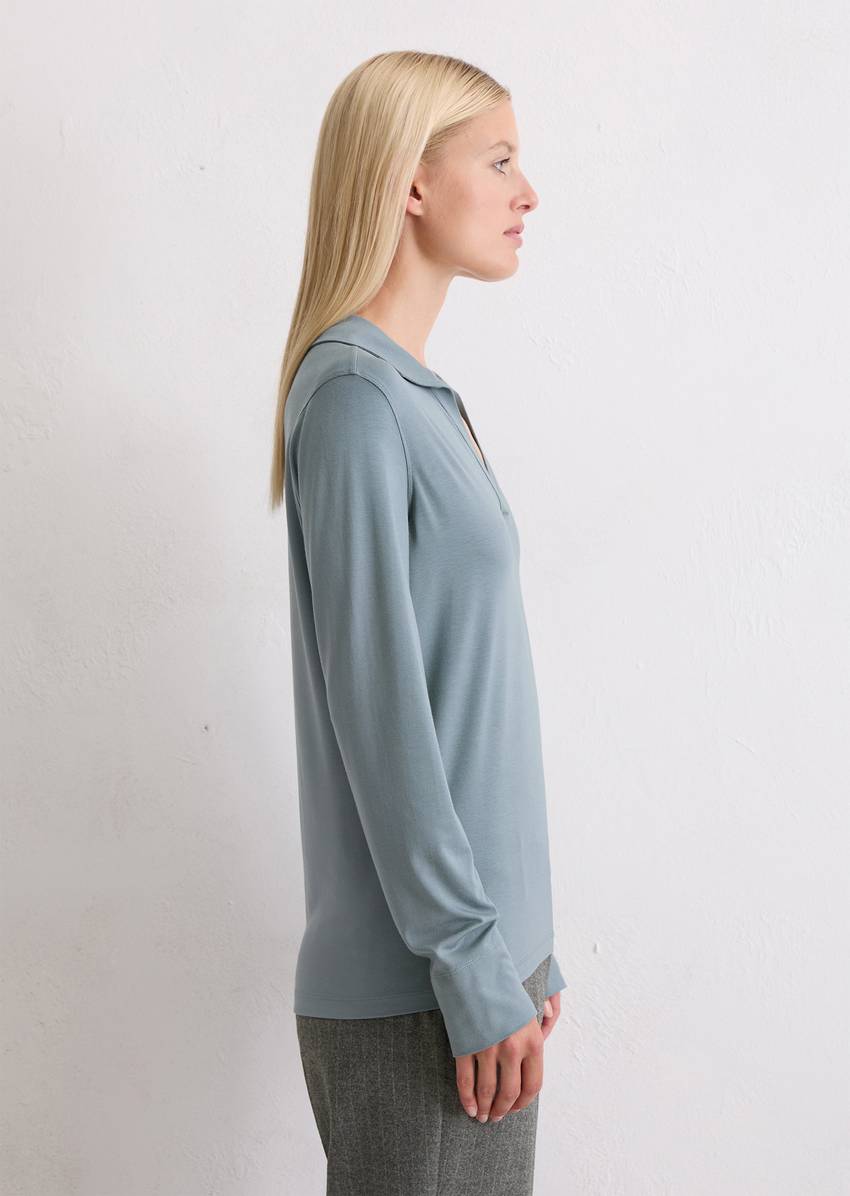 Regular polo-style jersey blouse made from a viscose-modal blend