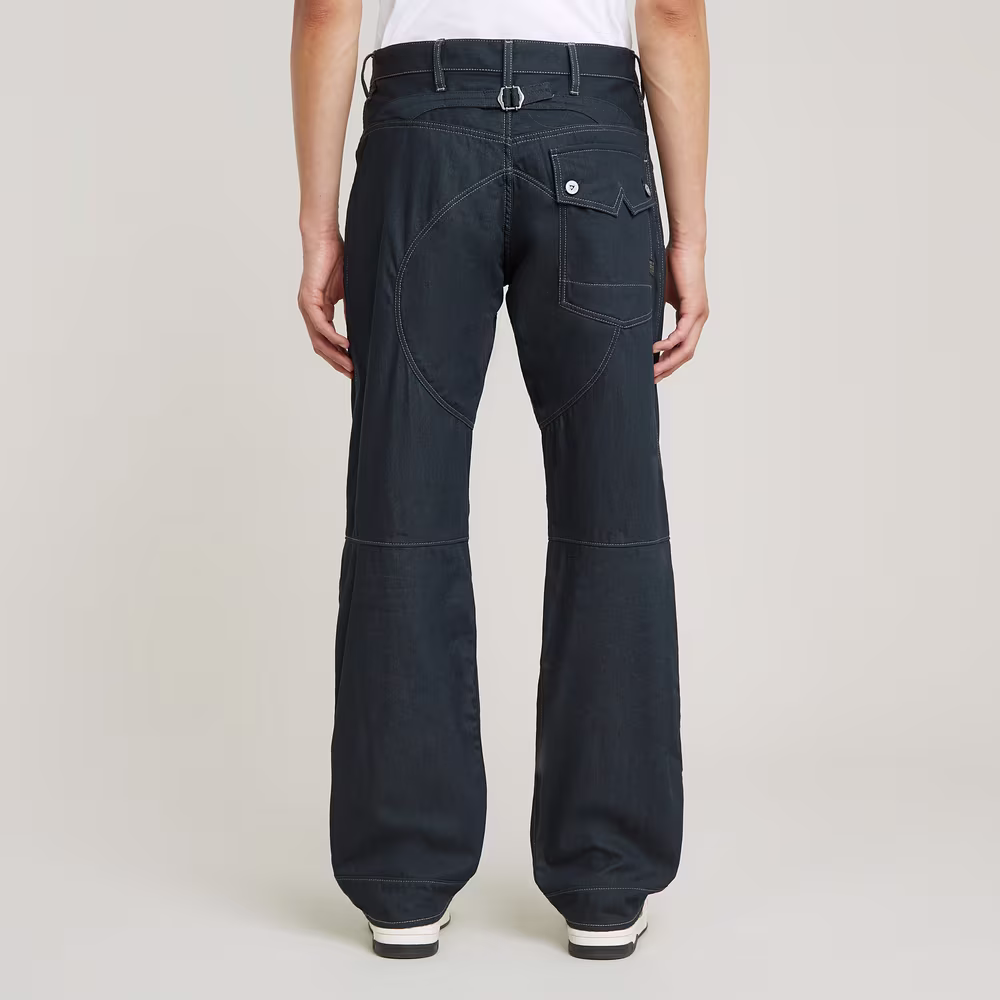5620 Loose Jeans
