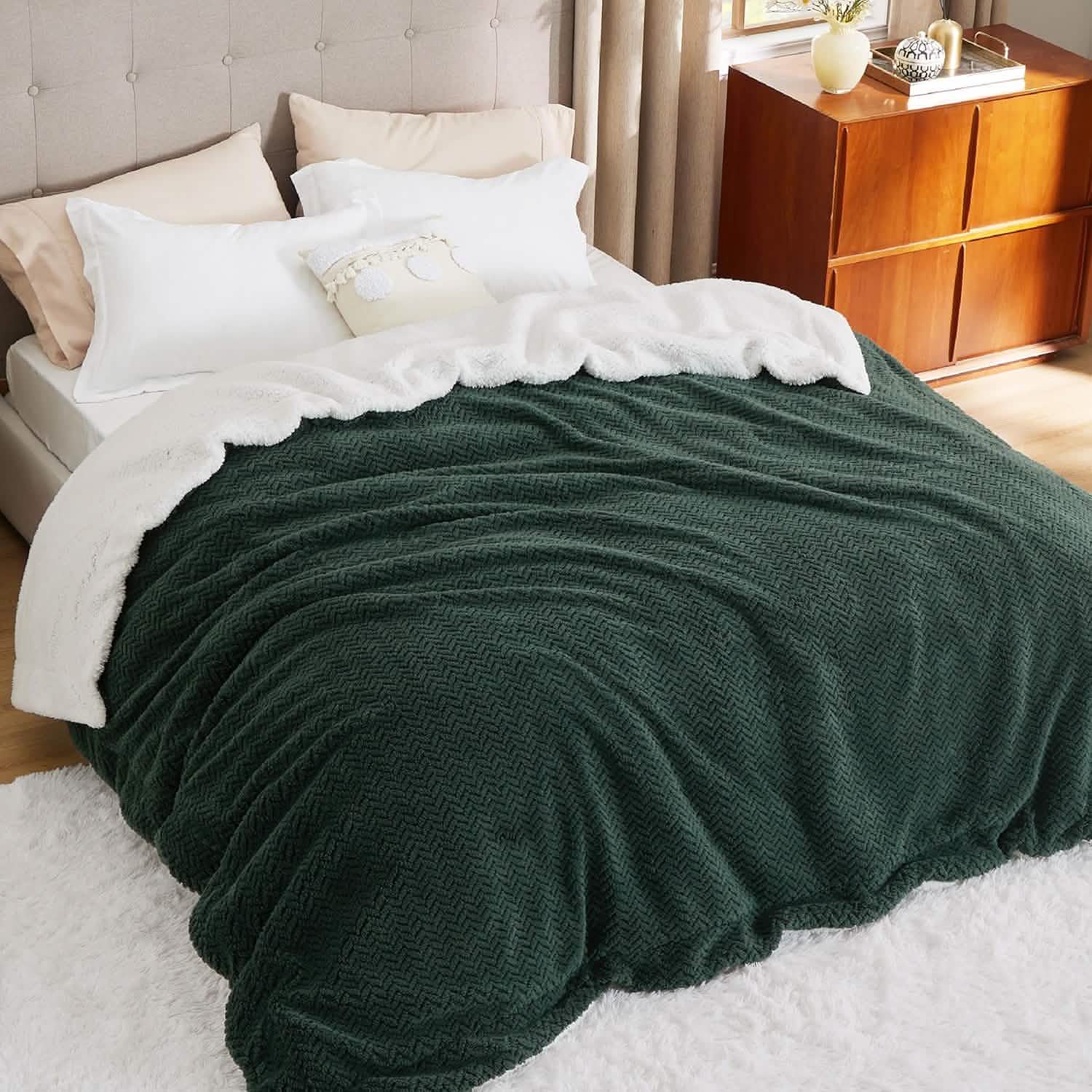 GentleSoft® Chevron Sherpa Fleece Blanket