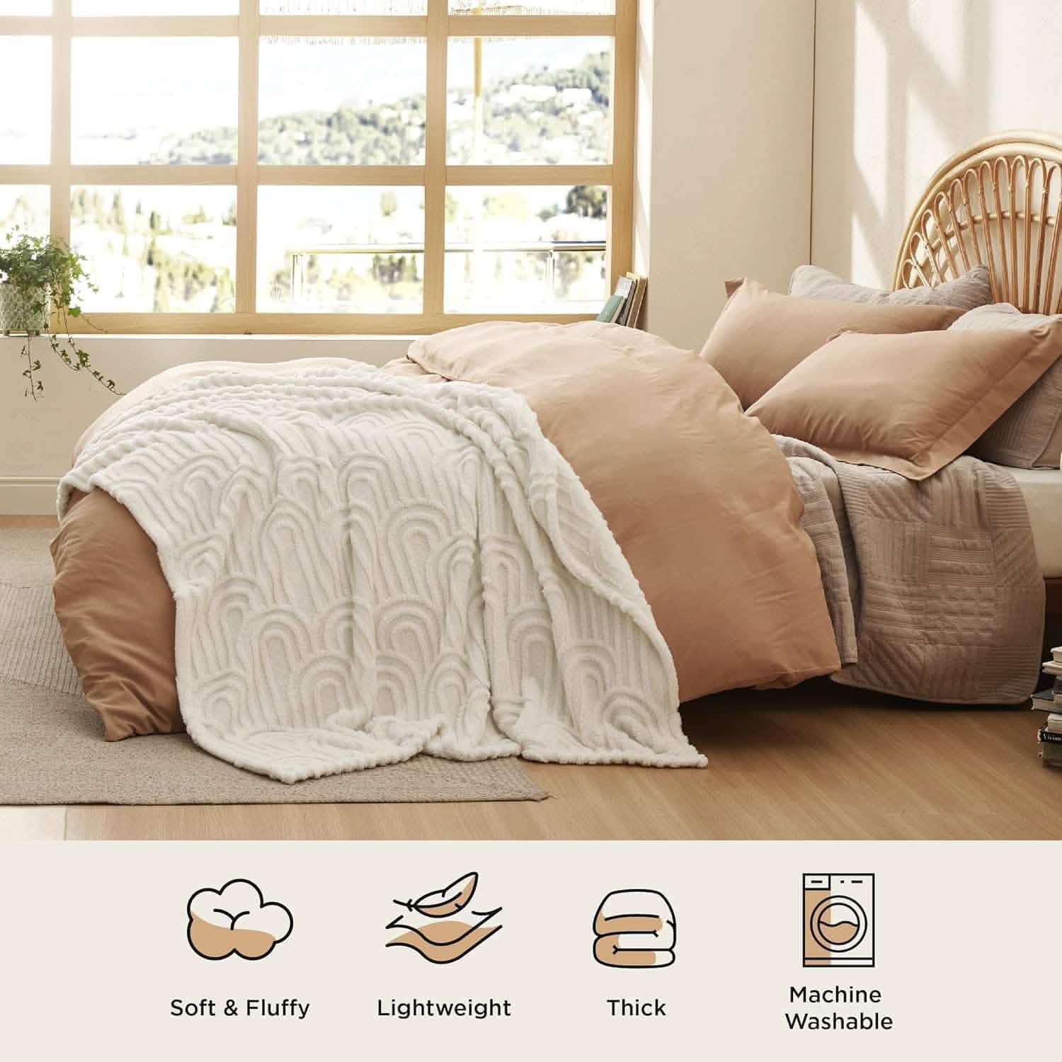 GentleSoft® Arch Shaggy Sherpa Fleece Blanket