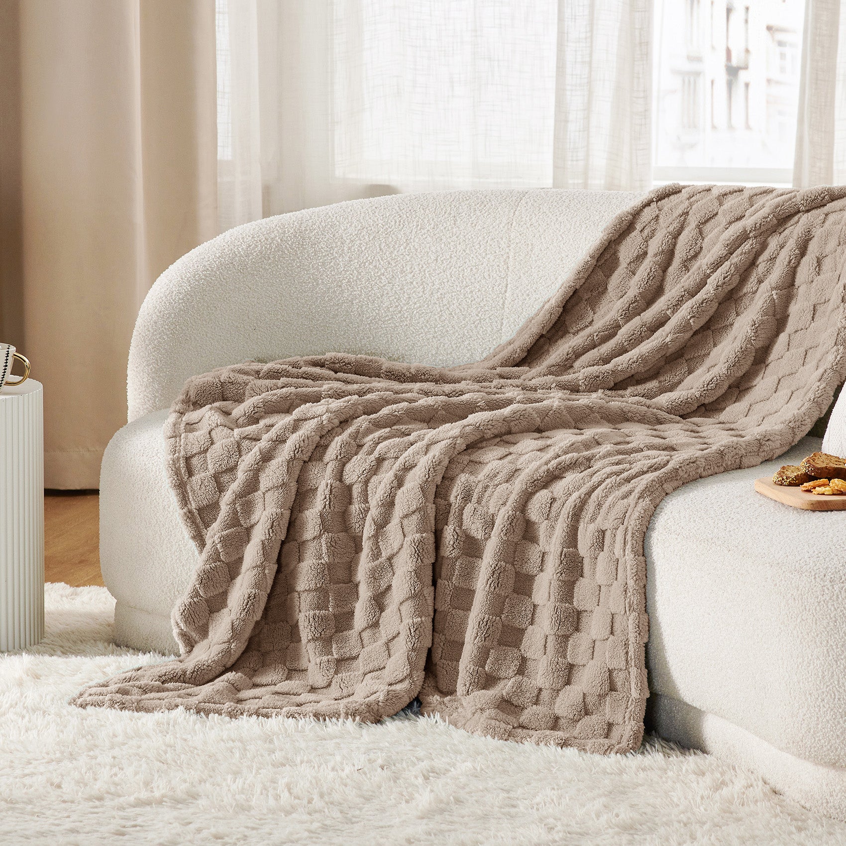 GentleSoft® Jacquard Shaggy Sherpa Blanket