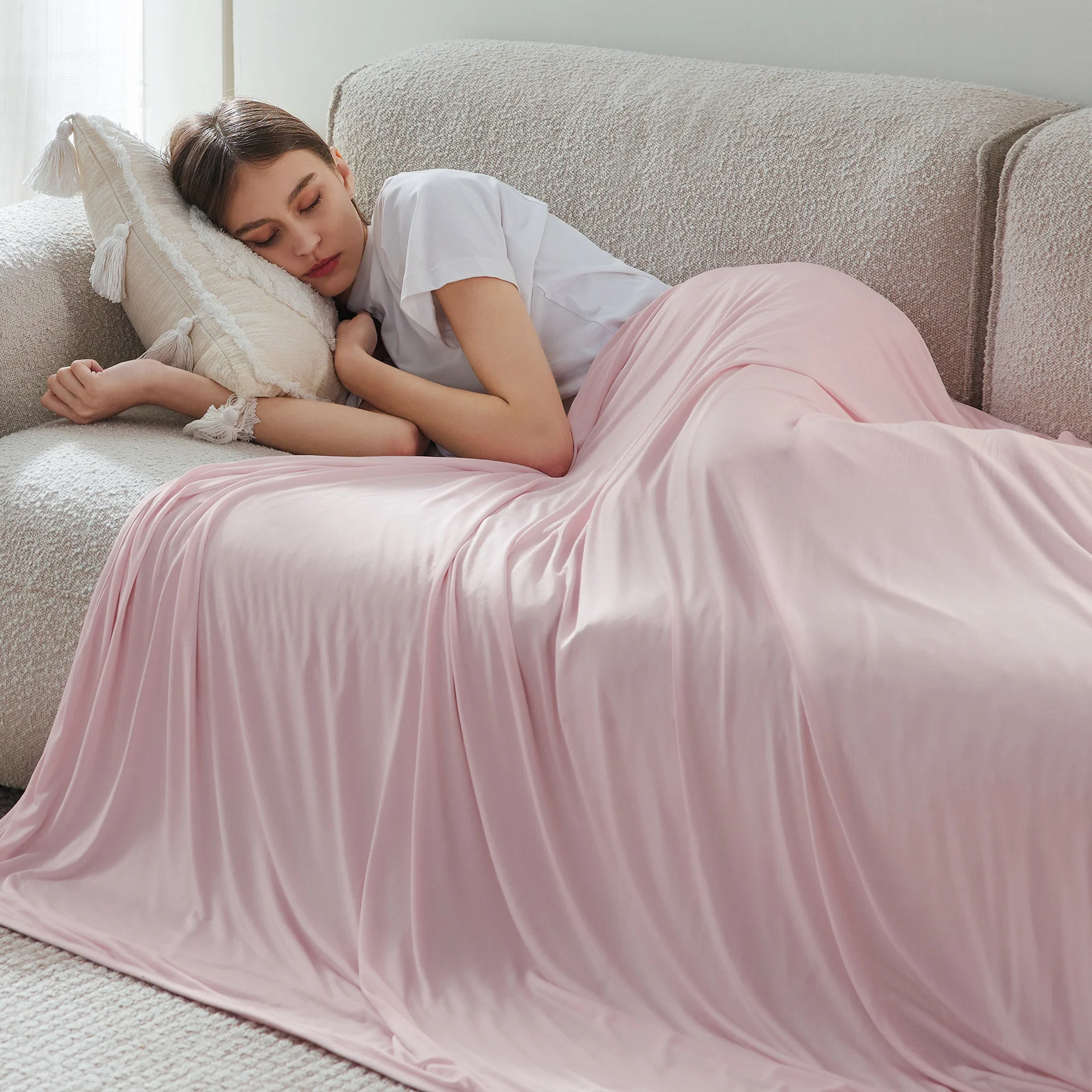 GentleSoft® Reversible Cooling Blanket