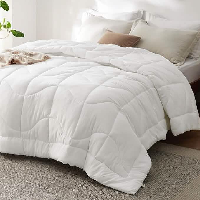 GentleSoft® Prewashed Polyester Quilted Comforter