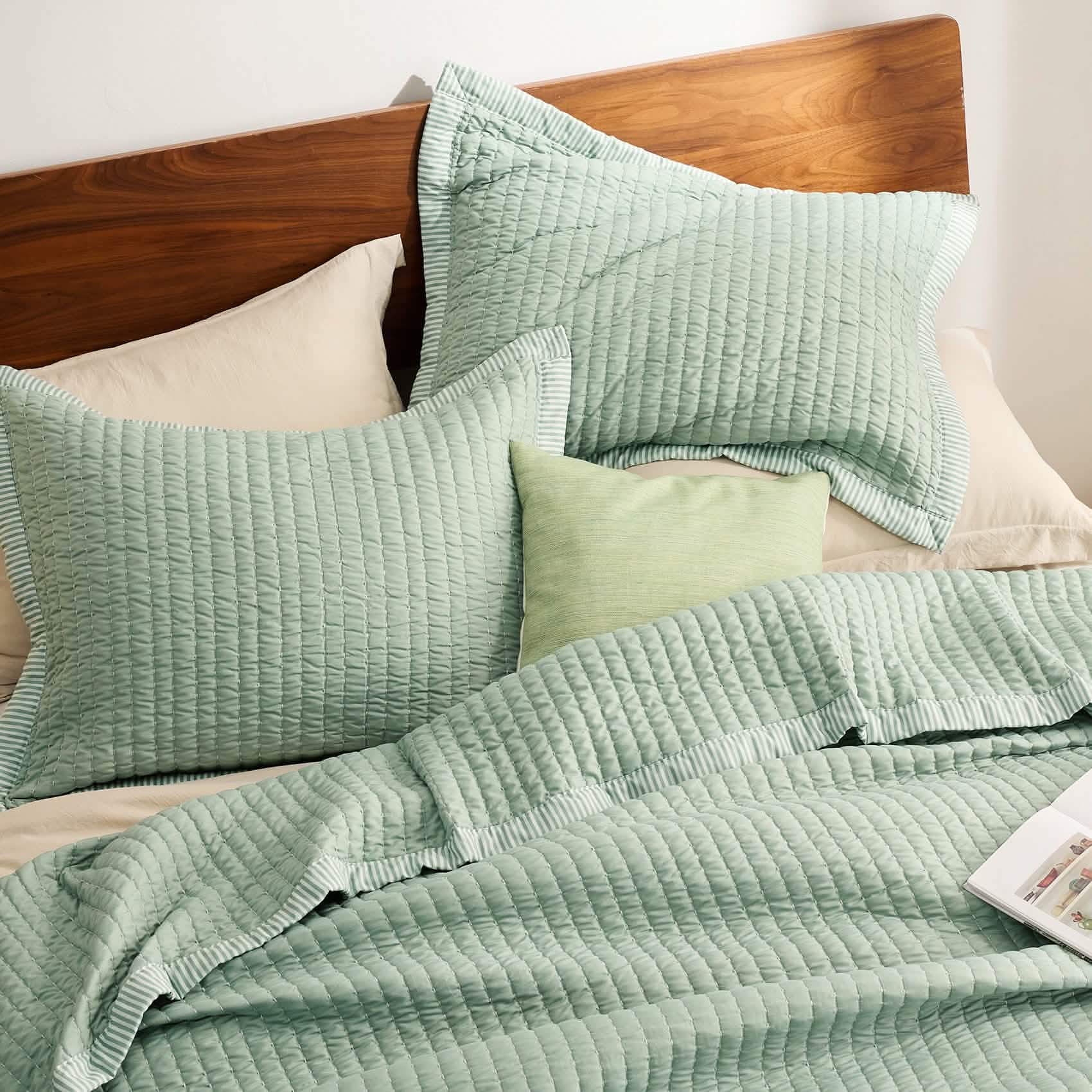 GentleSoft® Corduroy Pattern Quilt Set