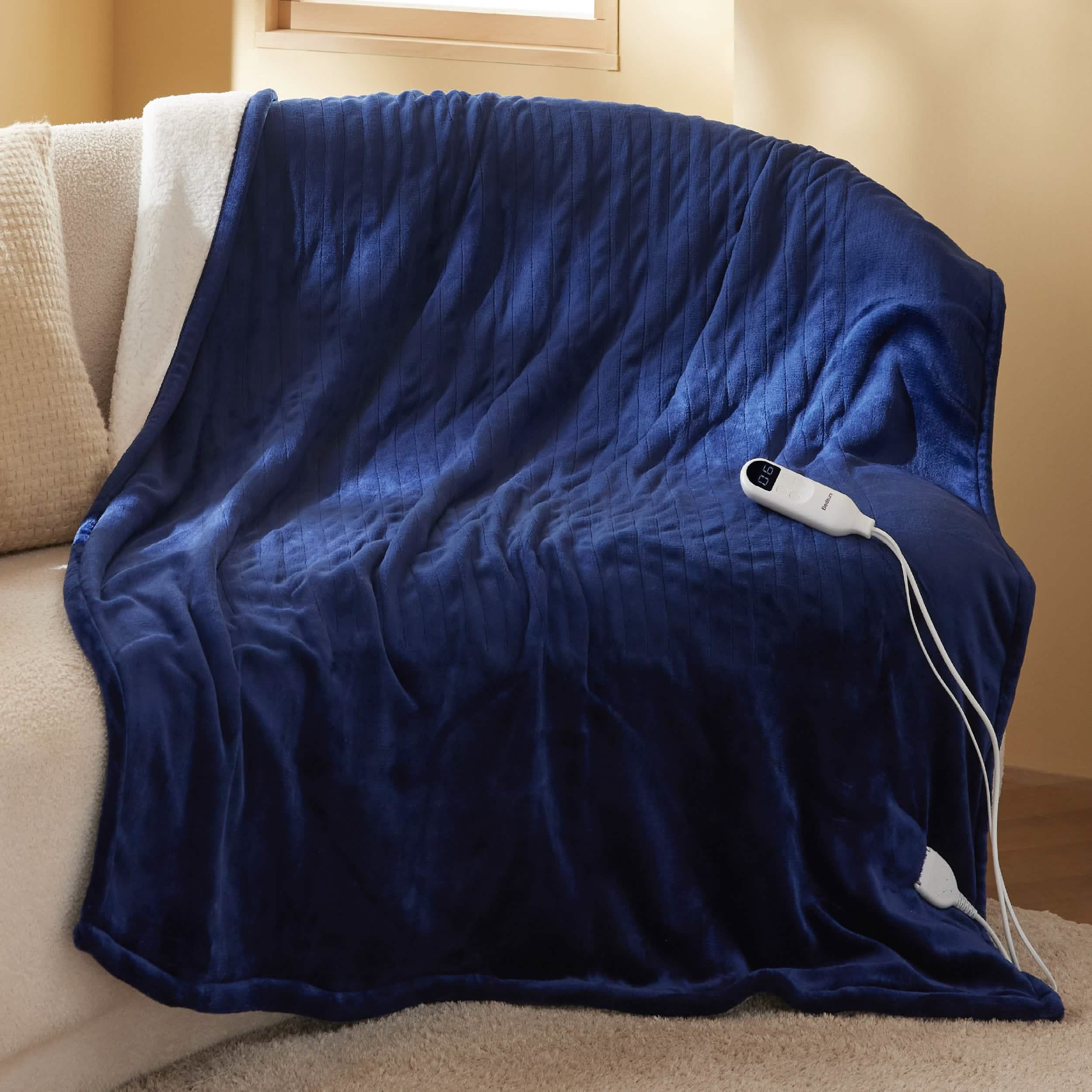 GentleSoft® Solid Flannel Heated Blanket