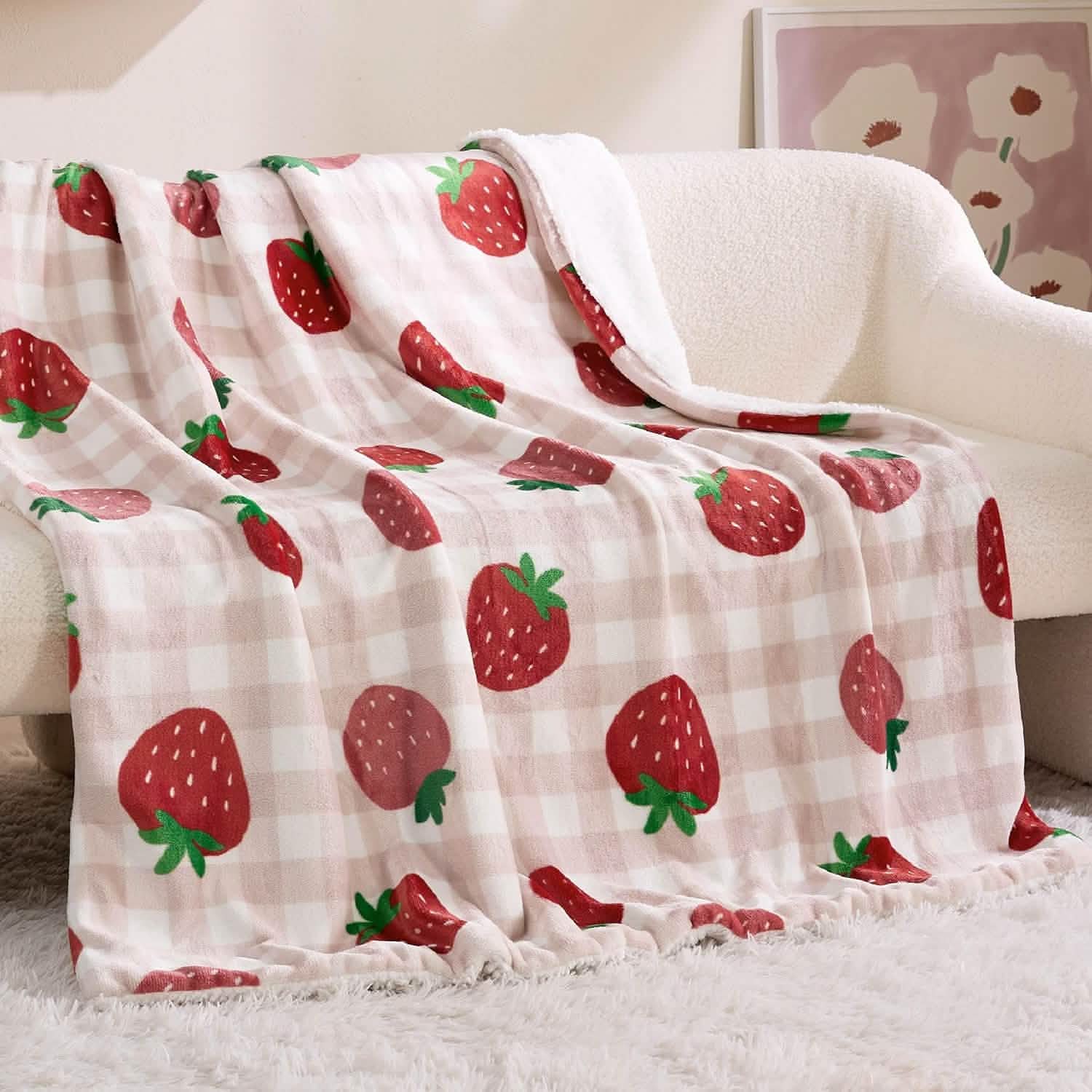 GentleSoft® Printed Throw Sherpa Blanket strawberry